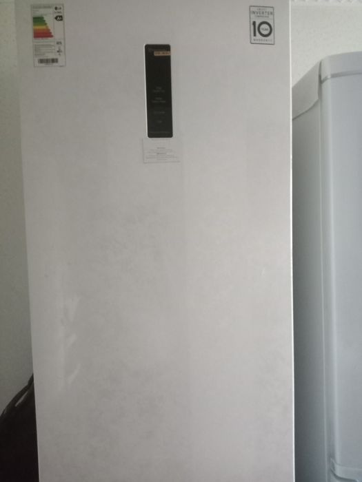 Продам холодильник LG
