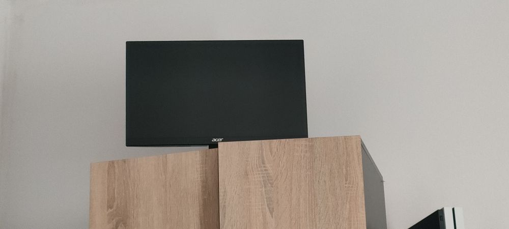 Xbox one 1 tb + joc 580