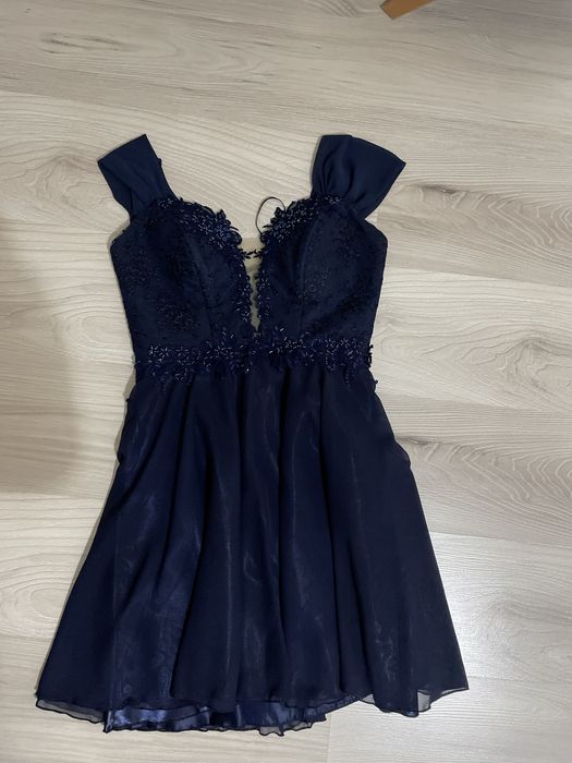 Бална рокля