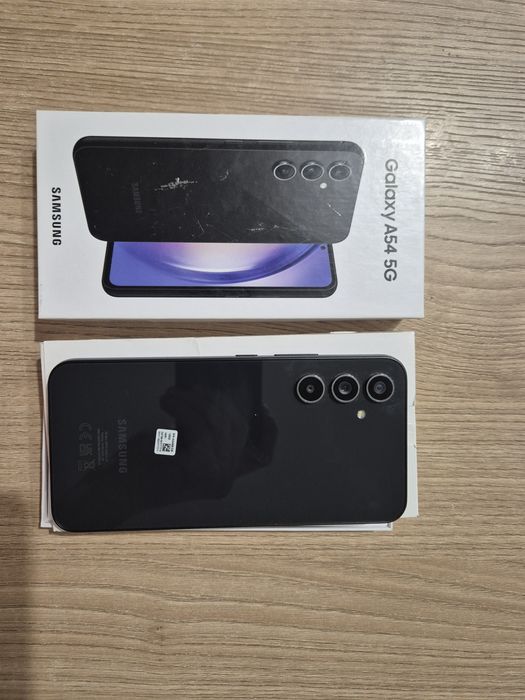 Samsung Galaxy A54 5G, 8GB RAM și 128GB