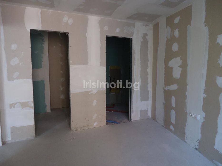 Продава се Тристаен апартамент в София, Манастирски ливади - 118 кв.м за 2496 €/кв.м - Снимка #3