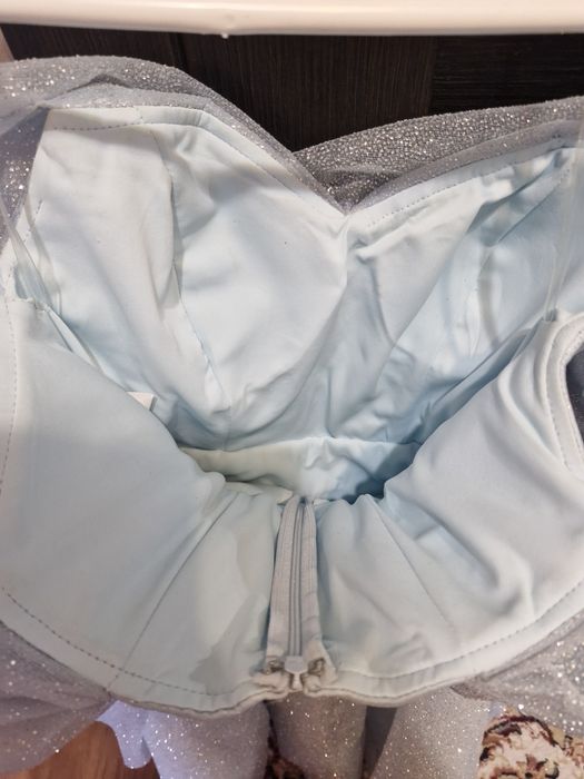 Продам шикарное вечернее платье