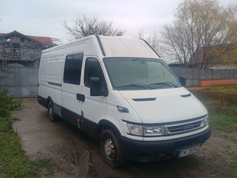 Vând Iveco daily