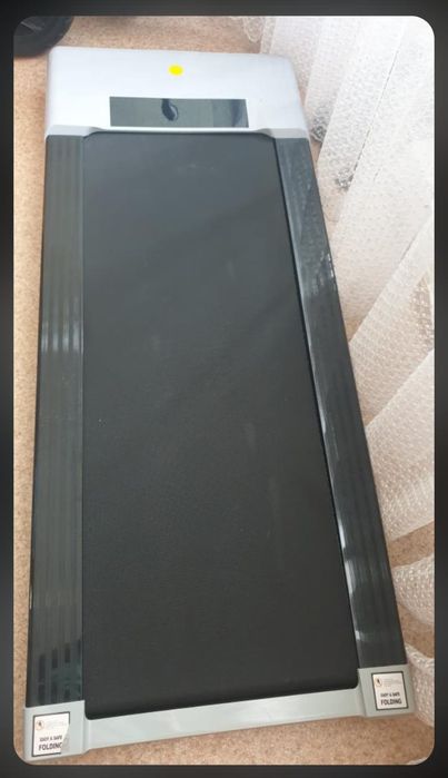 Продам беговую дорожку