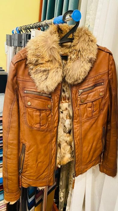 Кожаная куртка с мехом
