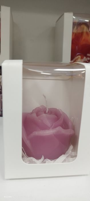 Свещи в различни форми