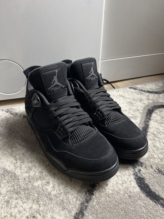 Air Jordan 4 “Black Cats”