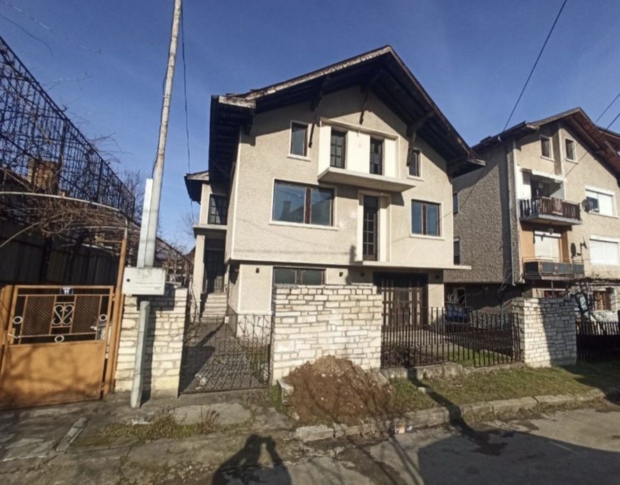 Самостоятелна Къща Велинград