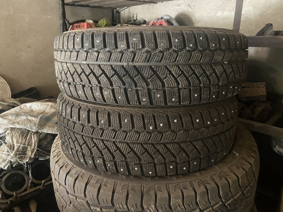 Продам резину зима 185/65/15