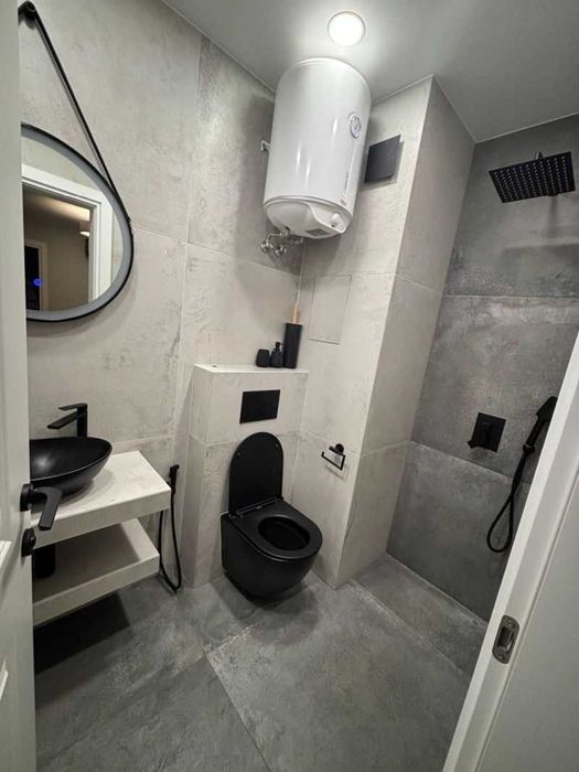 Дава се под наем Двустаен апартамент в София, Оборище - 62 кв.м за 448.8 € - Снимка #2