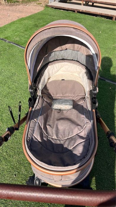 Продам коляску хорошее качество