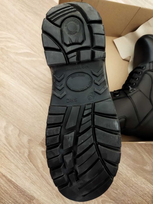 КУБИНКИ - специални(цели полеви), всесезонни - 43 и 44 номер