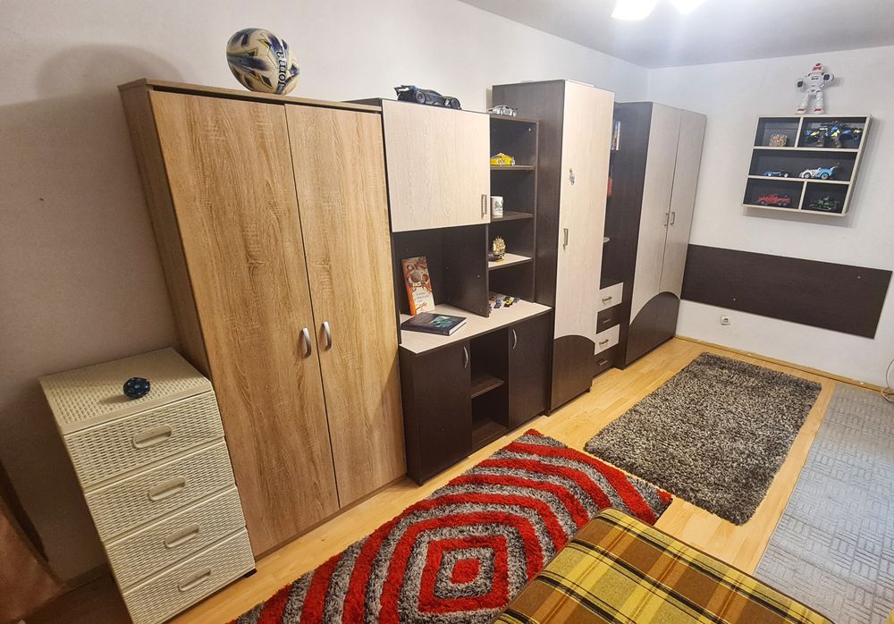 Proprietar 2 cam 52 mp Albina zona bună