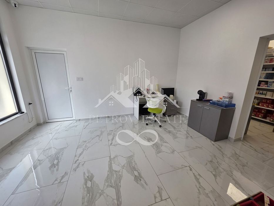 Продава се Офис в Велинград - 209 кв.м за 998 €/кв.м - Снимка #11