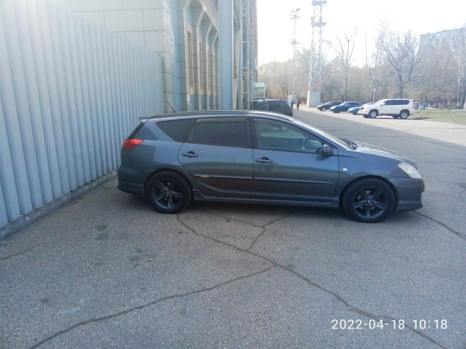 Продам Toyota Caldina 2002г
