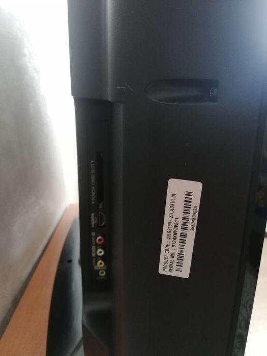 Телевизор LG 42 диагональ