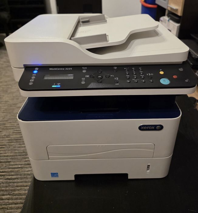 Imprimanta Xerox Workcentre 3225 Multifunctionala WiFi.
