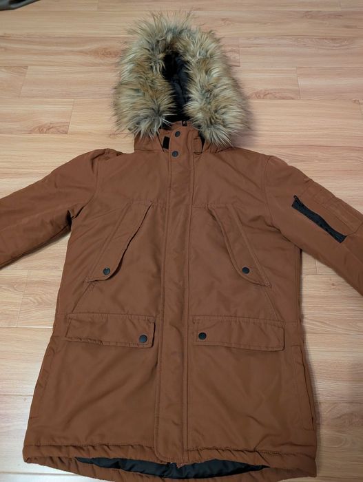 Geaca de iarna Bershka