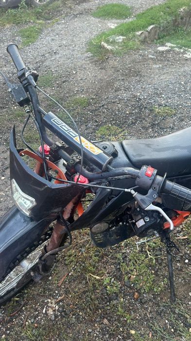 Vând/schimb un enduro de 125cc