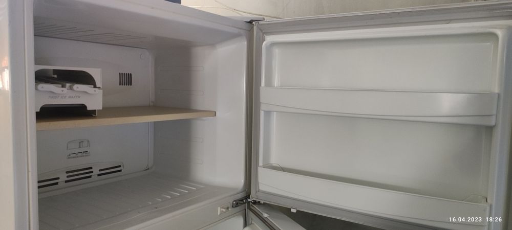 Холодильник Daewoo