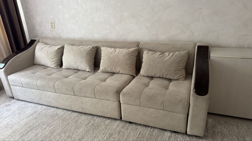 Диван  прямой продаю