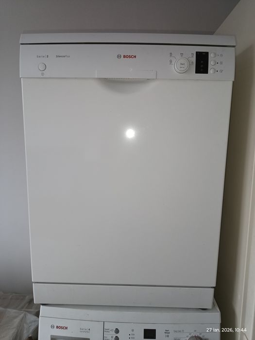 Mașină de spălat vase BOSCH