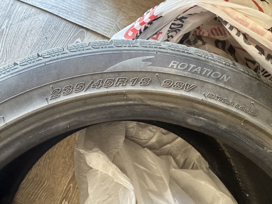 Шины TRAZANO 235/45/R18
