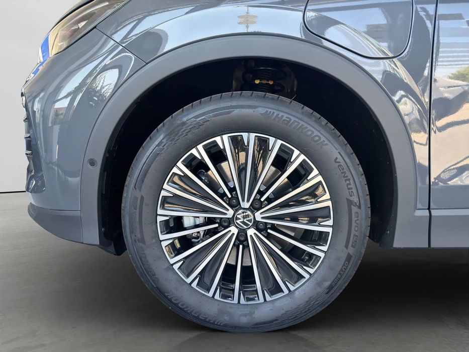 Volkswagen Tiguan livrare imediata, autonomie electrica 120 km