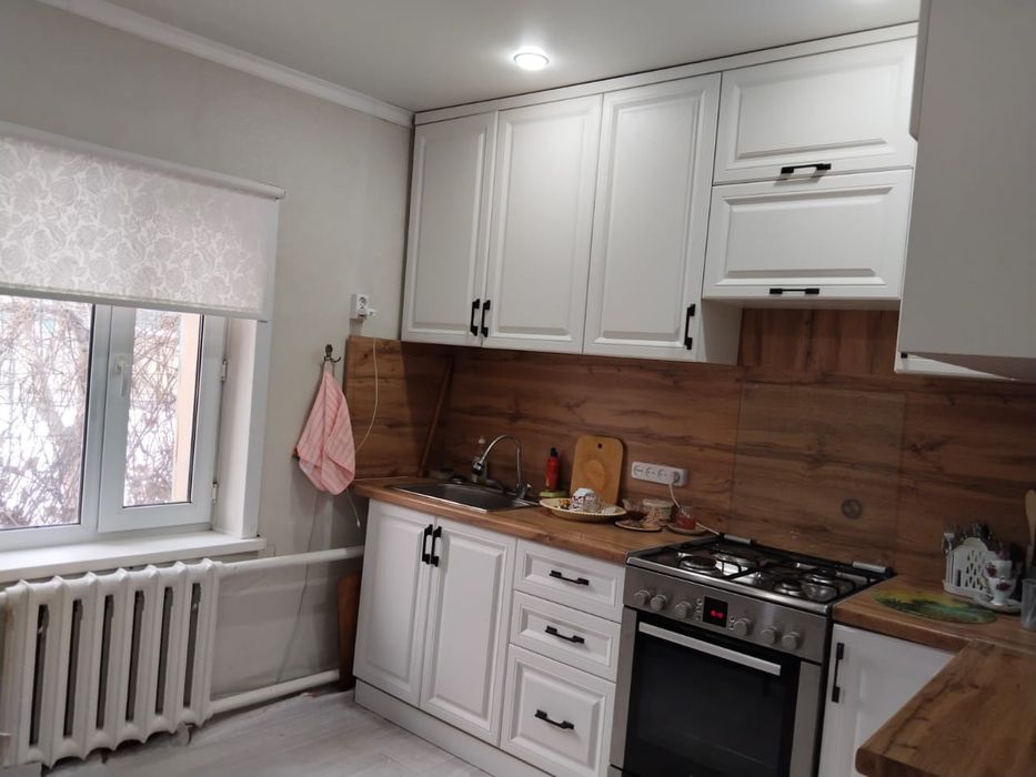 Продам большой отдельный дом