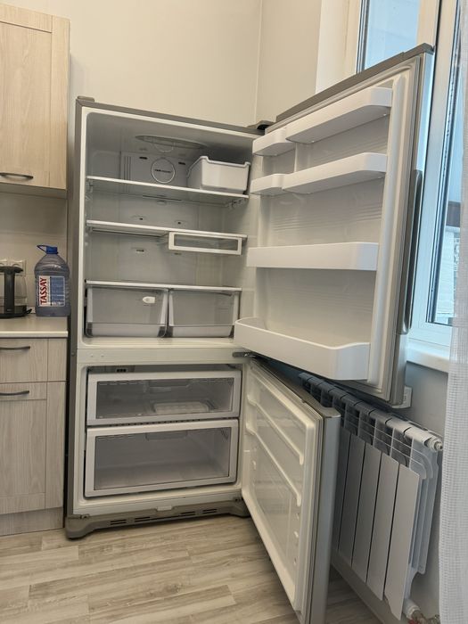 продам холодилльник в нерабочем состоянии .