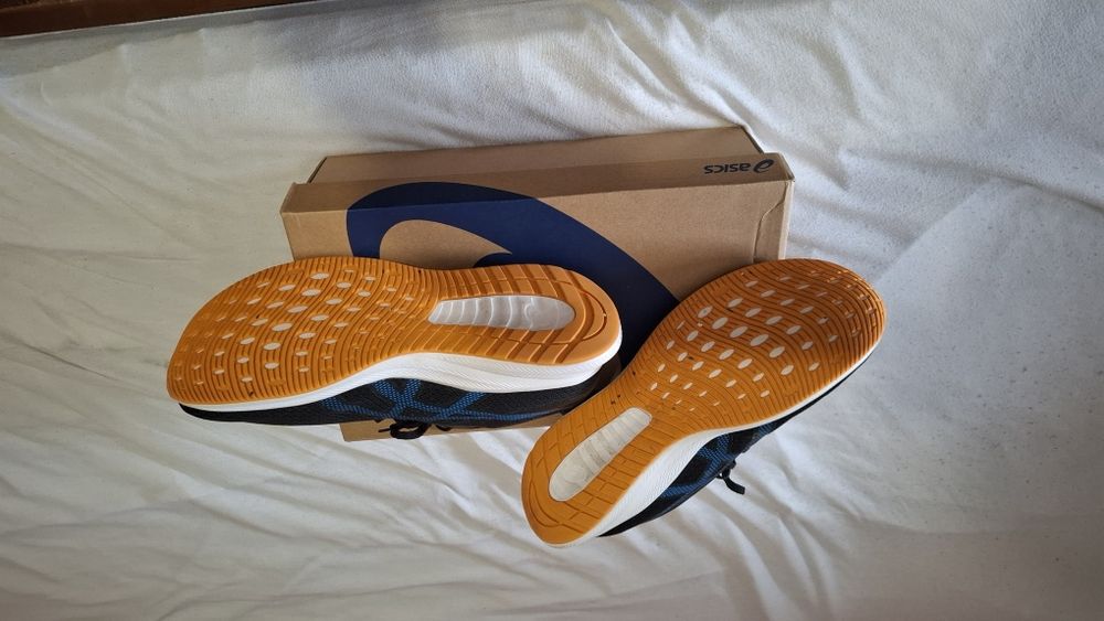 Маратонки. Asics. Patriot13