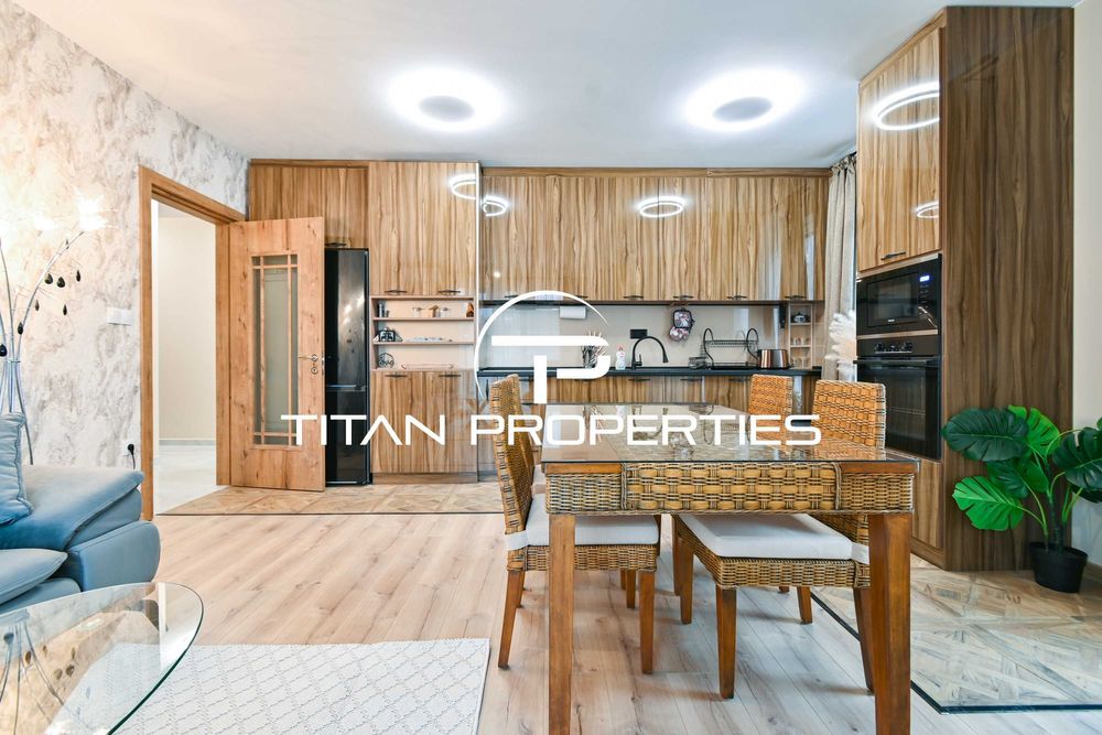 Дава се под наем Тристаен апартамент в София, Света Троица - 85 кв.м за 899 € - Снимка #2