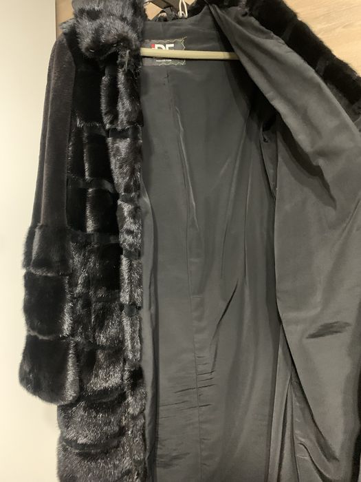 Продам норковую шубу