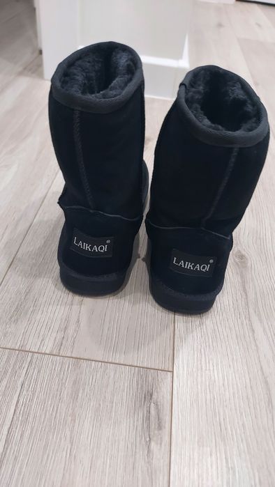 Продам угги женские