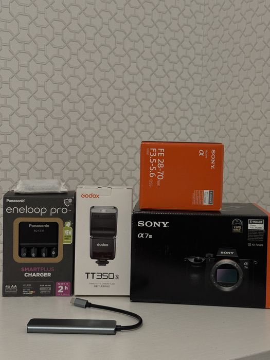 Sony а7ііі + комплект для фотографов