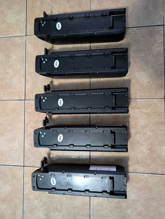 Baterie Bicicletă Electrică 48V 14.6Ah (700Wh) Hailong + Șină Montaj, Cablu Plug-in și 2 Chei