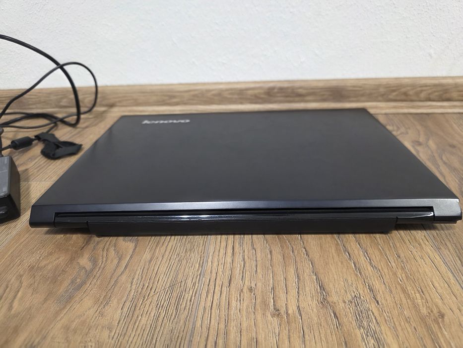 Lenovo B50-70 лаптоп