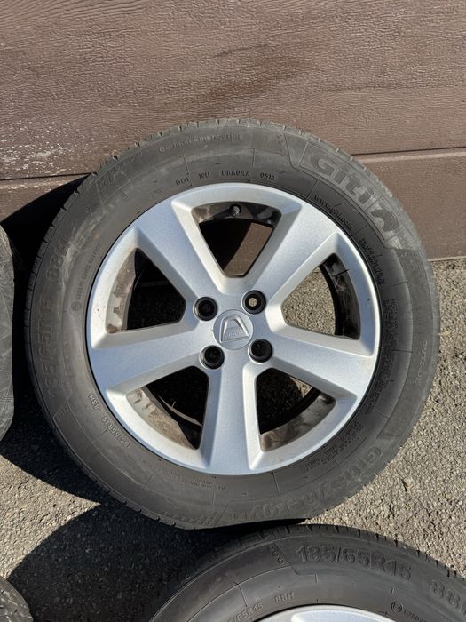 Roti originale Dacia - 185/65 R15