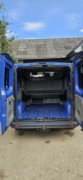 Renault trafic 2.0 2007 6 locuri