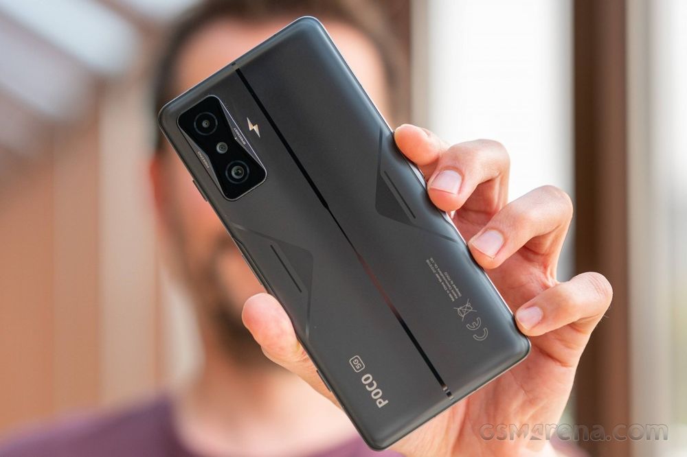 Poco F4 GT Продам