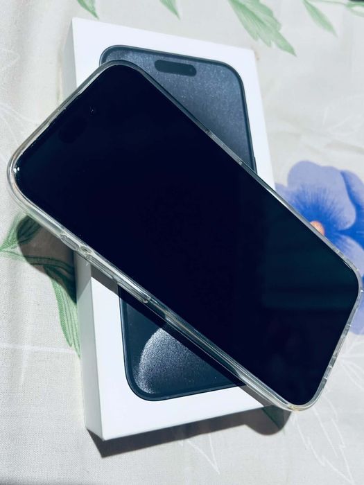 Iphone 15 Pro 128 GB в отлично състояние