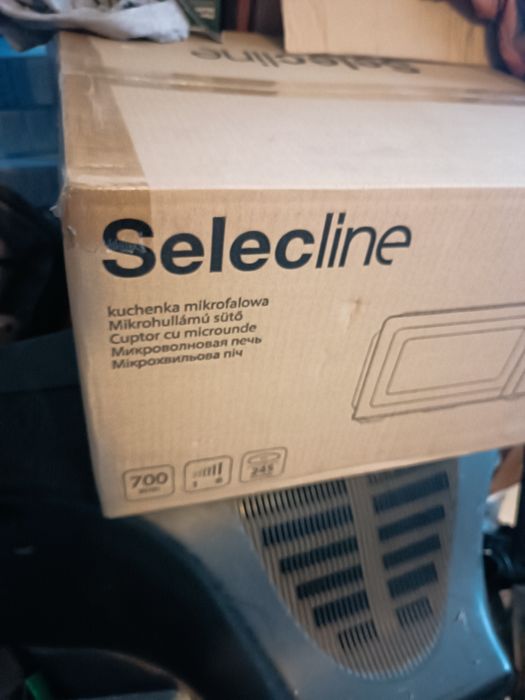 Cuptor cu microunde nou