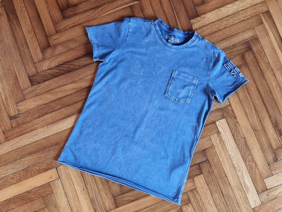 Set 2 piese tricou Guess si pantalon baieti 10 ani