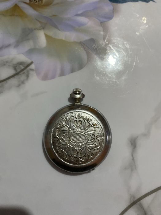 Карманые часы Молния СССР