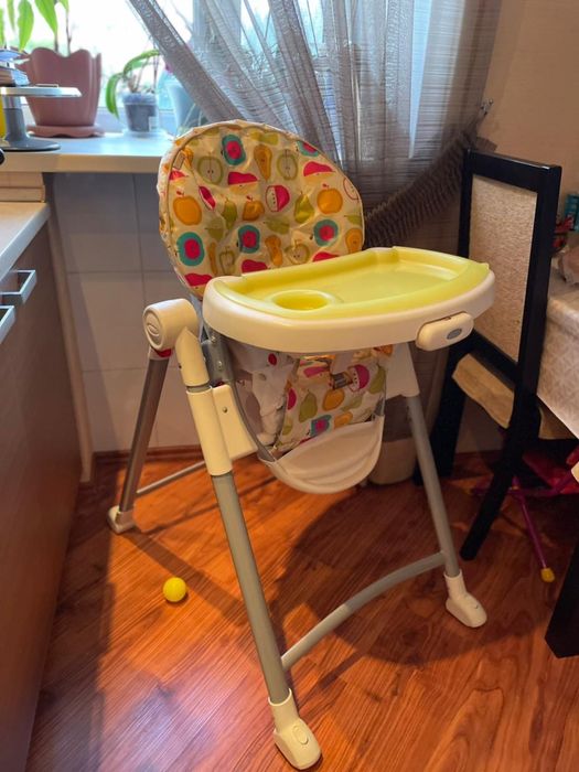 Стул для кормления детский