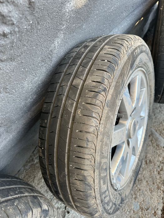 De vânzare 4 jante!!