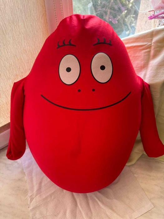 Игрушка красная(новая)