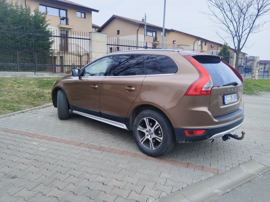 Vând  Volvo XC60 2,4 diesel 2010 cutie automata