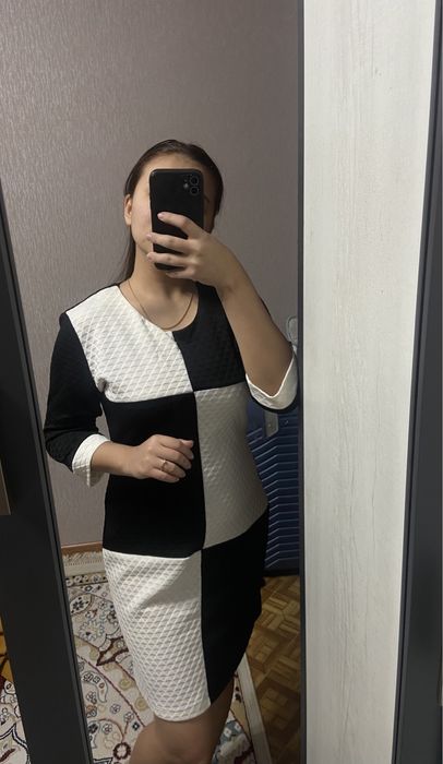 Продам новое платье