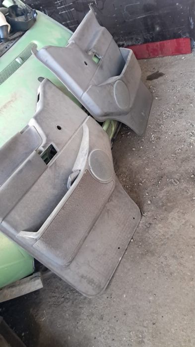 Обшивки дверей транспортер т4